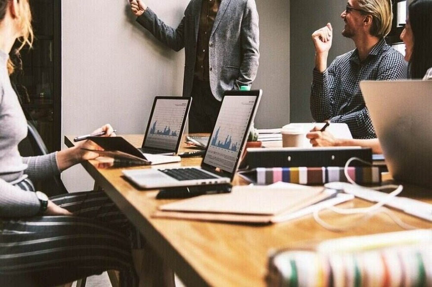 Maximizing Your ROI: How to Successfully Onboard a Revops Agencies